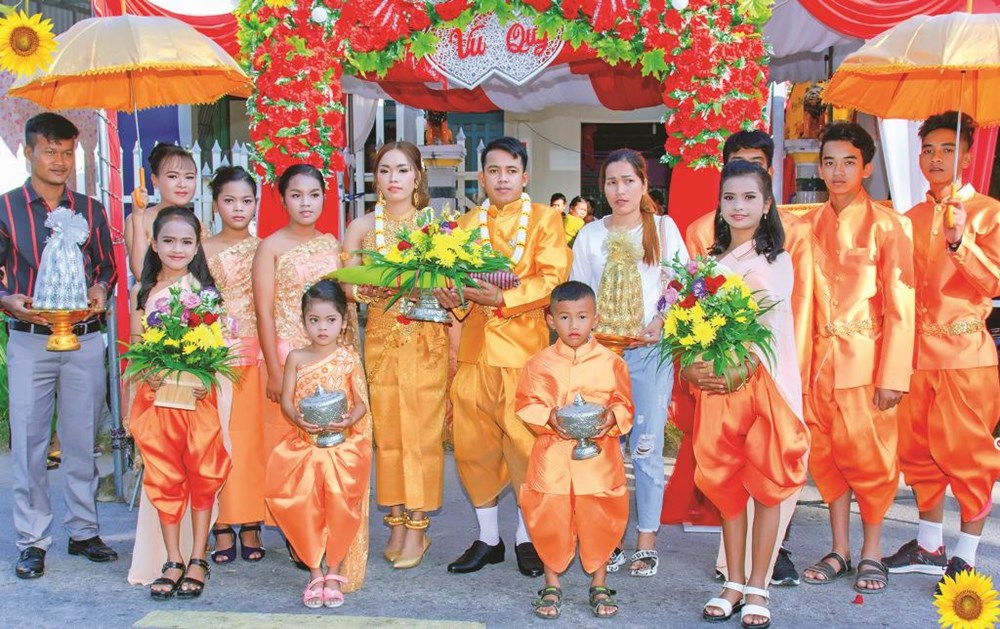 Xây dựng và nhân rộng các mô hình văn hóa về thực hiện nếp sống văn hoá vùng đồng bào dân tộc Khmer - ảnh 2