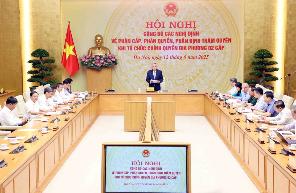Công bố 28 Nghị định về phân quyền, phân cấp và phân định thẩm quyền - ảnh 1