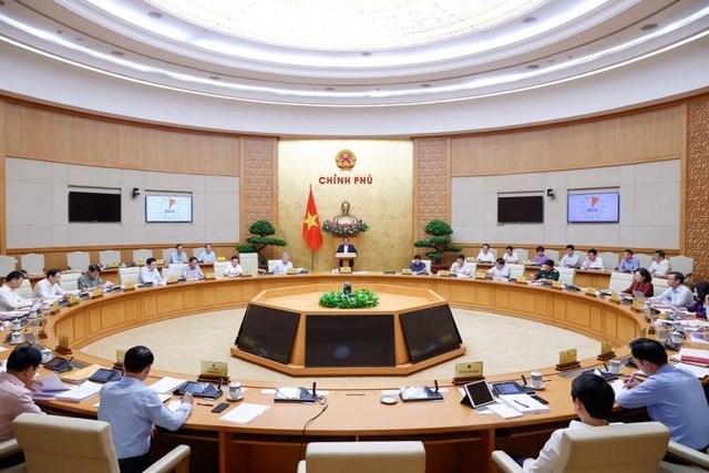 Xây dựng pháp luật lấy người dân, doanh nghiệp làm trung tâm - ảnh 1