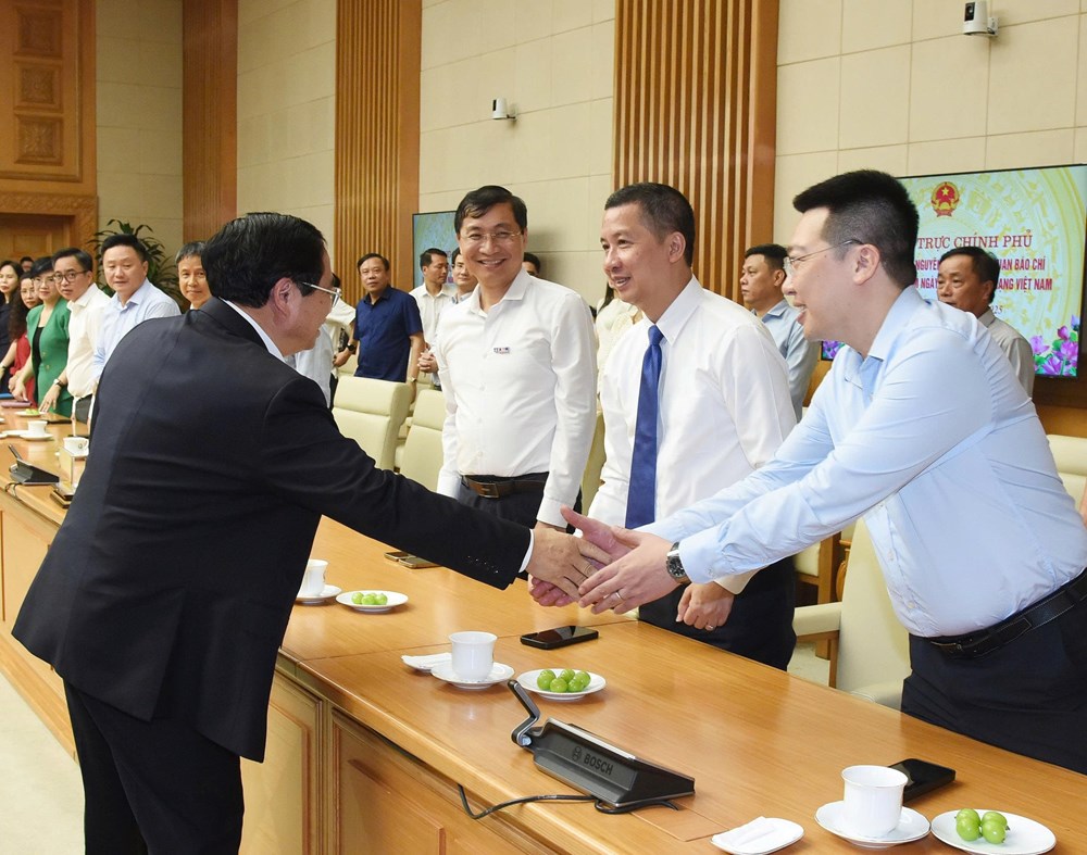 Thủ tướng yêu cầu xây dựng Nghị quyết của Chính phủ đặt hàng báo chí - ảnh 1