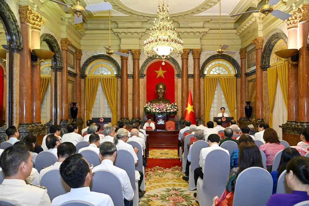 Báo chí không chỉ là người đồng hành mà còn là người xung kích, dự báo sự vận động và phát triển của cuộc sống - ảnh 4
