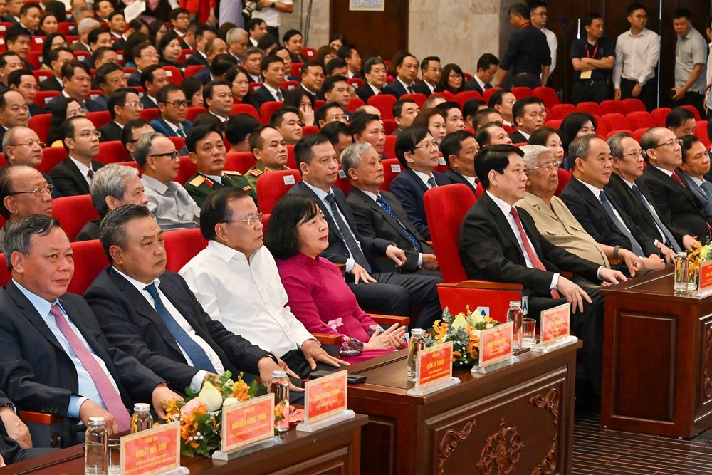 Chủ tịch nước Lương Cường dự lễ công bố sắp xếp đơn vị hành chính tại Hà Nội - ảnh 2