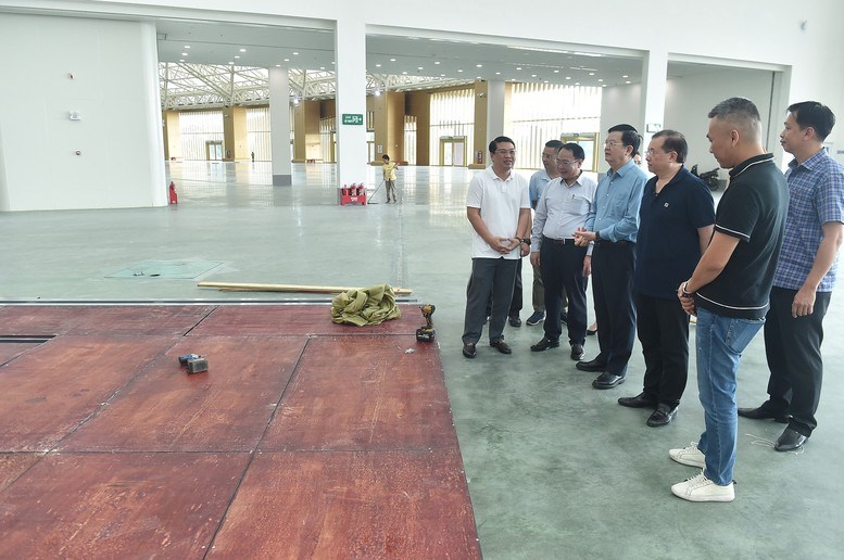 Thủ tướng yêu cầu các Bộ, ngành; tỉnh, thành khẩn trương triển khai công tác tổ chức Triển lãm thành tựu đất nước - ảnh 2