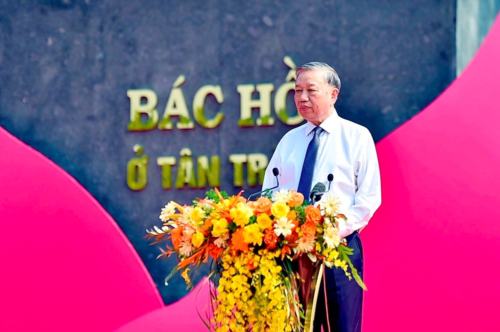 Tổng Bí thư Tô Lâm dự lễ khánh thành Tượng đài "Bác Hồ ở Tân Trào" - ảnh 2