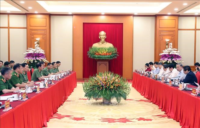 Bộ Chính trị cho ý kiến về công tác chuẩn bị Đại hội đại biểu Đảng bộ Công an Trung ương lần thứ VIII - ảnh 2