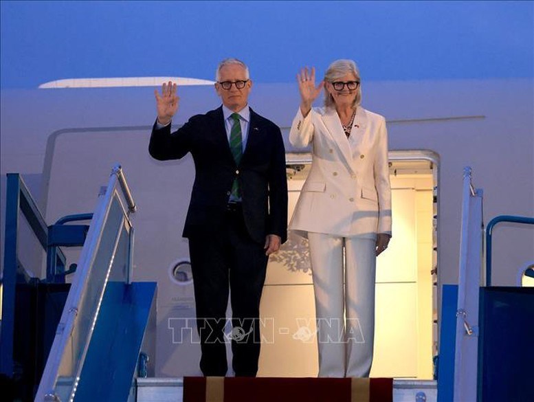 Toàn quyền Australia Sam Mostyn và phu quân bắt đầu thăm cấp Nhà nước tới Việt Nam - ảnh 1