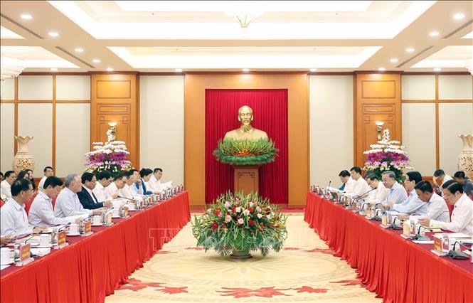 Bộ Chính trị làm việc với Ban Thường vụ Đảng ủy Chính phủ - ảnh 3