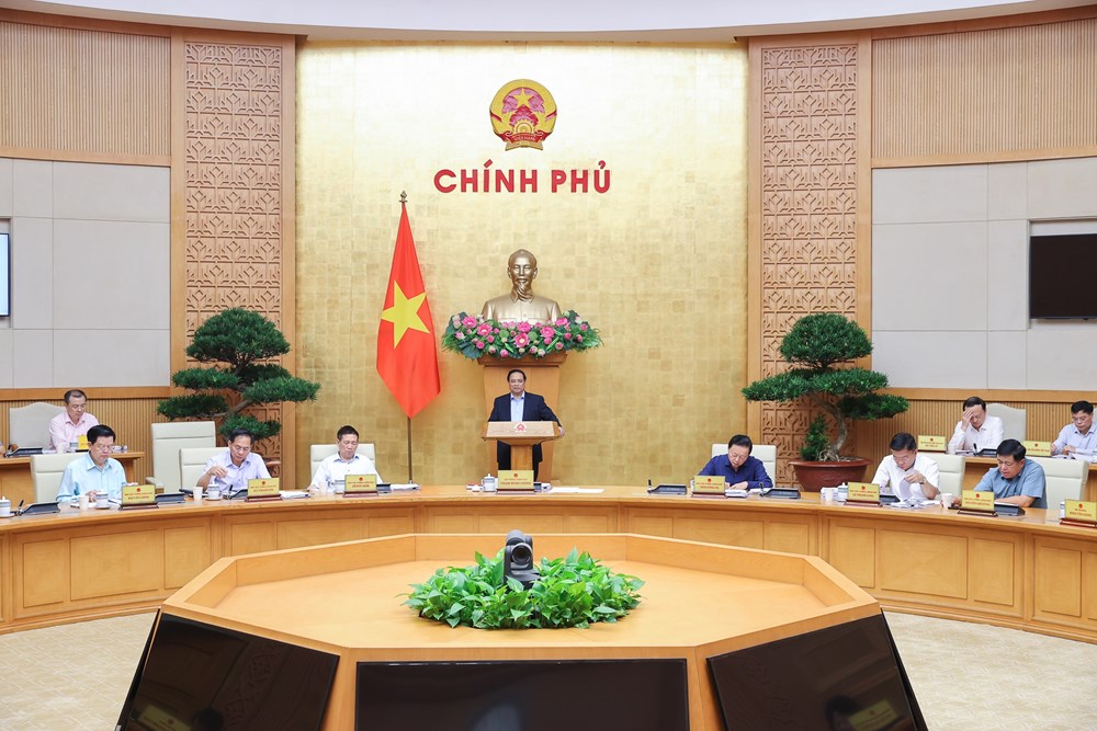 Chính phủ thảo luận về 11 dự án luật, nghị quyết quan trọng chuẩn bị trình Quốc hội - ảnh 1