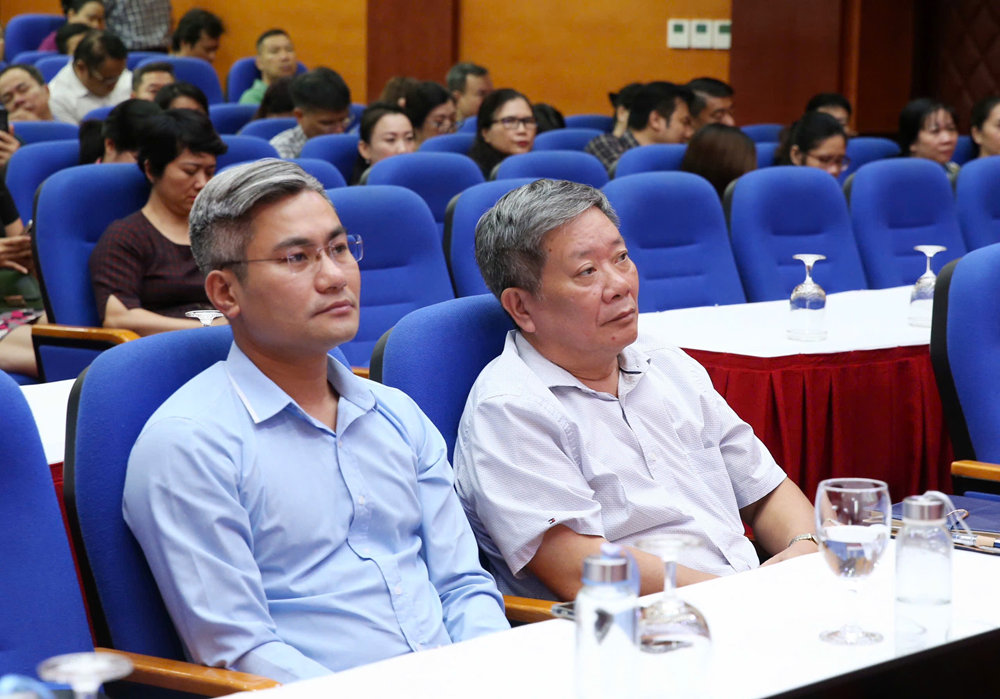 Quán triệt, triển khai thực hiện quy định, chỉ thị, hướng dẫn của Trung ương về thi hành Điều lệ Đảng - ảnh 3