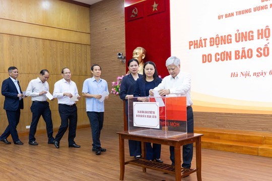 Ủy ban MTTQ Việt Nam phát động ủng hộ đồng bào bị thiệt hại do bão số 10 - ảnh 2