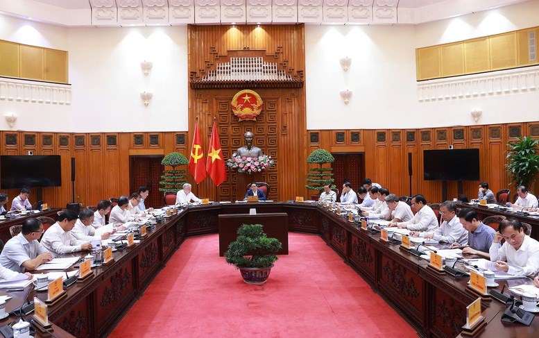 Phải quán triệt tinh thần là không lấy ví dụ từ 1, 2 xã để khái quát cho cả nước - ảnh 1