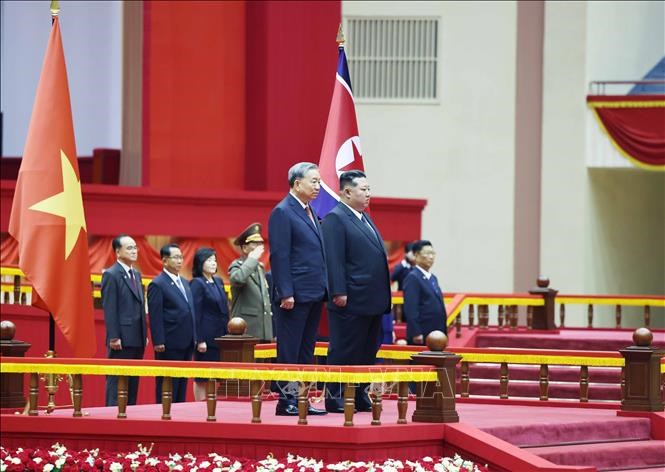 Lễ đón Tổng Bí thư Tô Lâm thăm cấp Nhà nước Cộng hòa Dân chủ Nhân dân Triều Tiên - ảnh 3