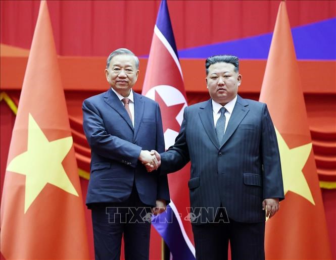 Lễ đón Tổng Bí thư Tô Lâm thăm cấp Nhà nước Cộng hòa Dân chủ Nhân dân Triều Tiên - ảnh 2