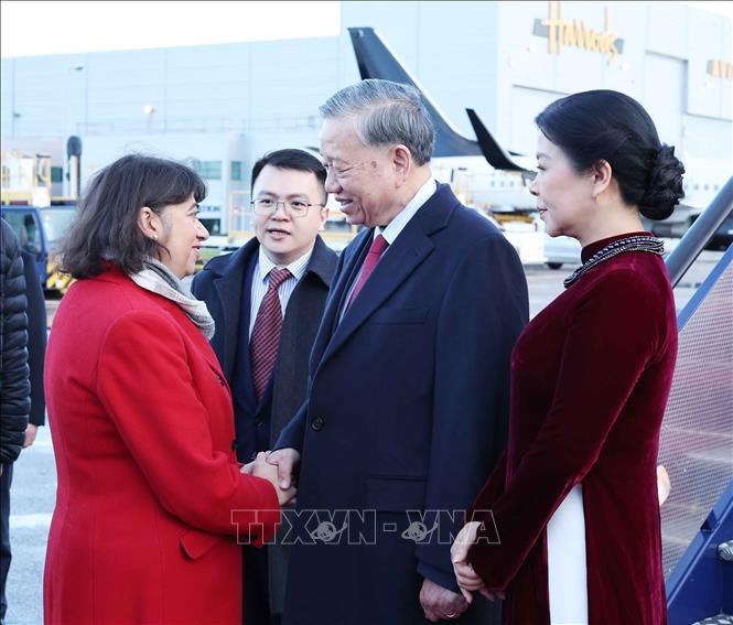 Tổng Bí thư Tô Lâm bắt đầu thăm chính thức Liên hiệp Vương quốc Anh và Bắc Ireland - ảnh 3