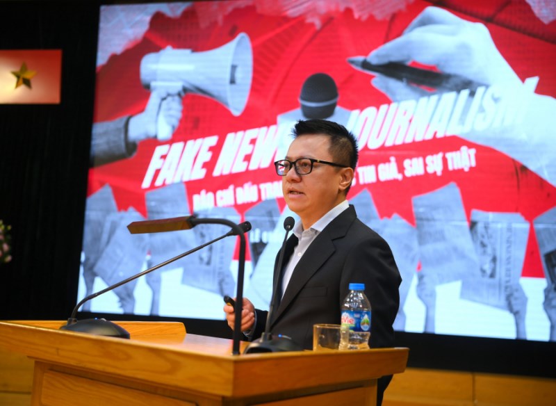 Kiên quyết đấu tranh, phản bác tin giả, tin sai sự thật trên mạng xã hội  - ảnh 3