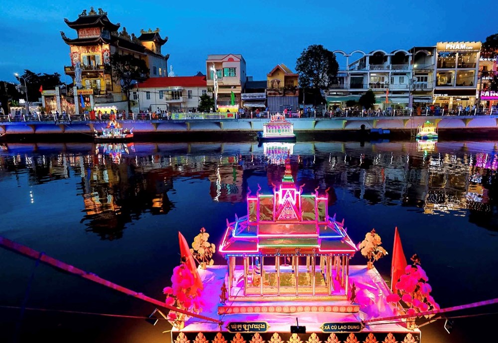 “Rực rỡ sông trăng, bừng sáng di sản” - ảnh 8