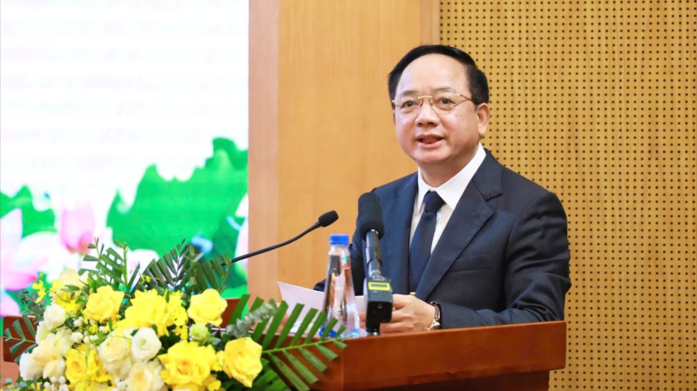 Hoàn thiện quy định về công tác chính trị, tư tưởng của Đảng trong tình hình mới - ảnh 1