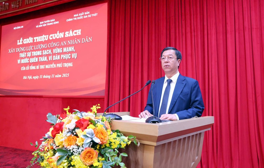 Lễ giới thiệu cuốn sách của cố Tổng Bí thư Nguyễn Phú Trọng về xây dựng lực lượng Công an nhân dân - ảnh 3