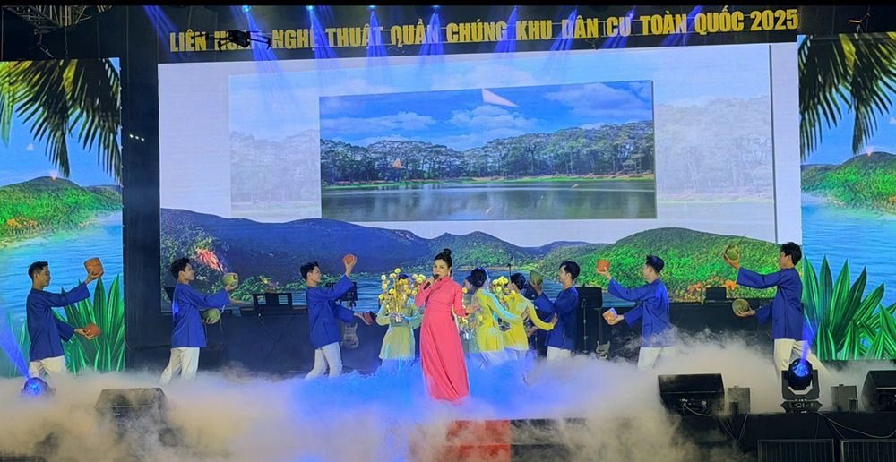 Khai mạc Liên hoan Nghệ thuật quần chúng khu dân cư toàn quốc 2025 - ảnh 4