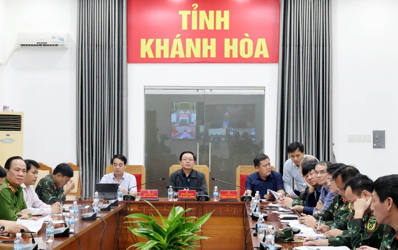 Từ Algeria, Thủ tướng họp khẩn trực tuyến về ứng phó mưa lũ, thiên tai, cứu hộ, cứu nạn - ảnh 4