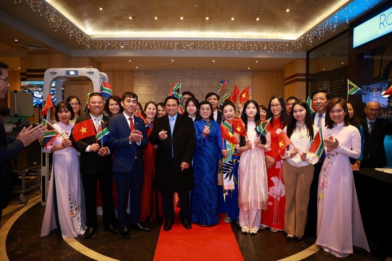 Thủ tướng Phạm Minh Chính tới Nam Phi, tham dự Hội nghị thượng đỉnh G20 - ảnh 3