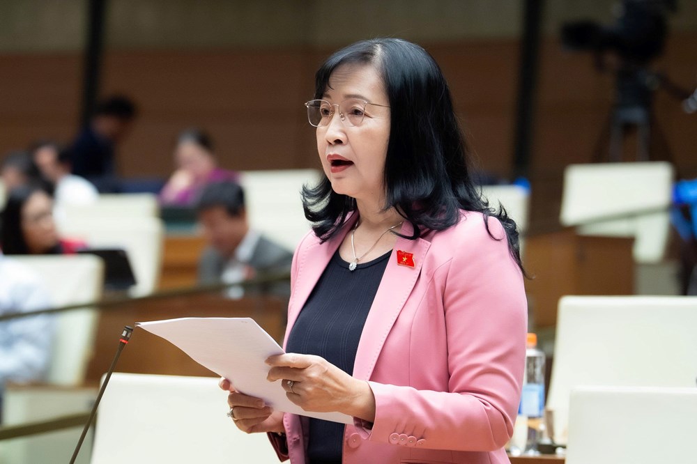 Ủy ban Thường vụ Quốc hội tổ chức quyên góp ủng hộ đồng bào khắc phục hậu quả thiên tai, mưa lũ - ảnh 4