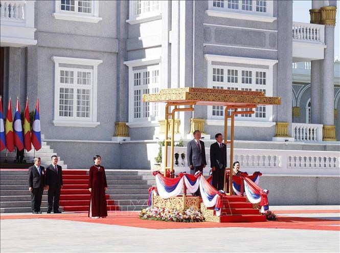 Lễ đón trọng thể Tổng Bí thư Tô Lâm và phu nhân tại thủ đô Viêng Chăn (Lào) - ảnh 1