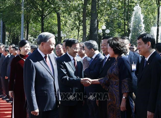 Lễ đón trọng thể Tổng Bí thư Tô Lâm và phu nhân tại thủ đô Viêng Chăn (Lào) - ảnh 4