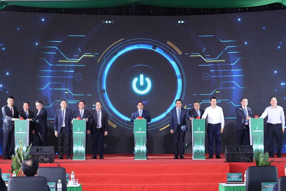 Thủ tướng khánh thành nhà máy điện LNG đầu tiên của Việt Nam - ảnh 2