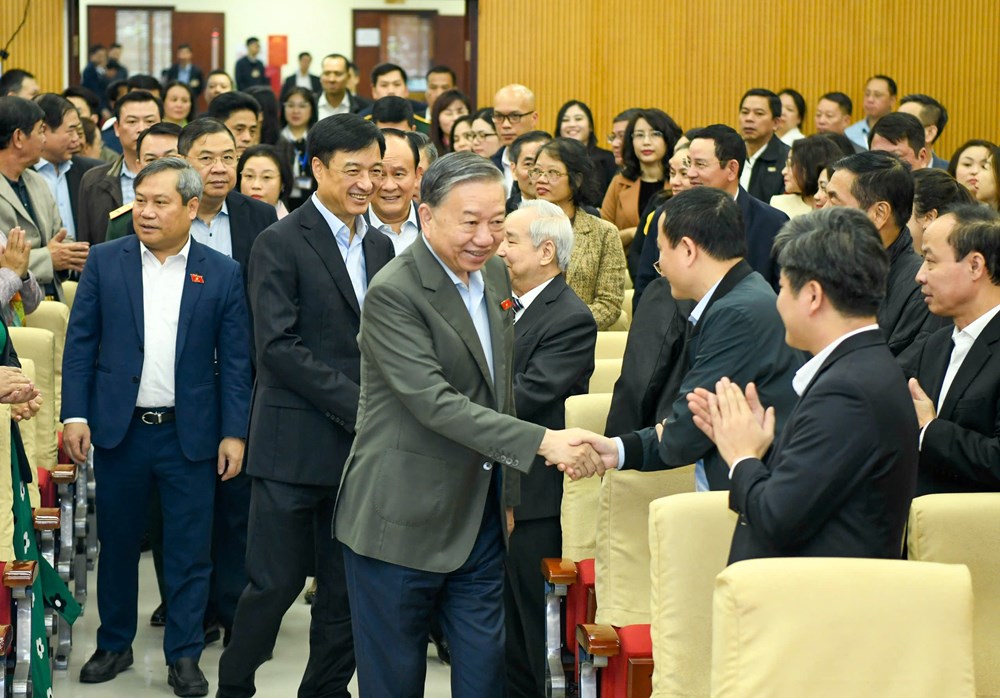 Hà Nội phát triển nhưng phải duy trì bản sắc văn hóa - ảnh 1