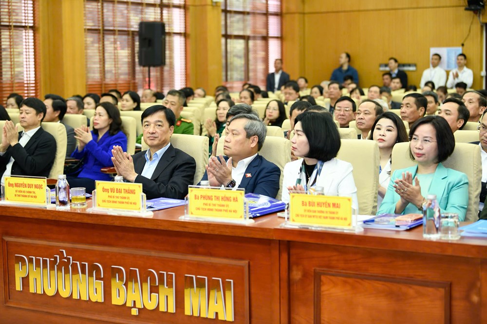 Hà Nội phát triển nhưng phải duy trì bản sắc văn hóa - ảnh 4