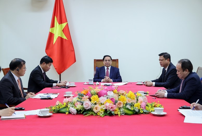 Thủ tướng Việt Nam và Singapore mong muốn Campuchia và Thái Lan kiềm chế, đối thoại - ảnh 1