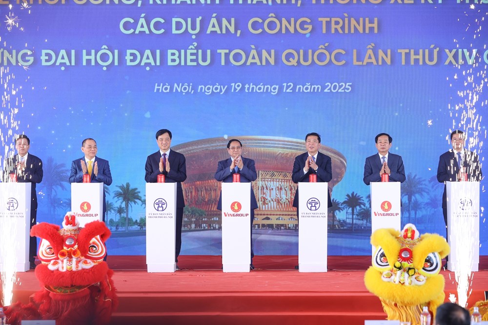 Chúng ta đặt những viên gạch đầu tiên cho những công trình của tương lai, với tầm nhìn "vượt thời đại" - ảnh 4