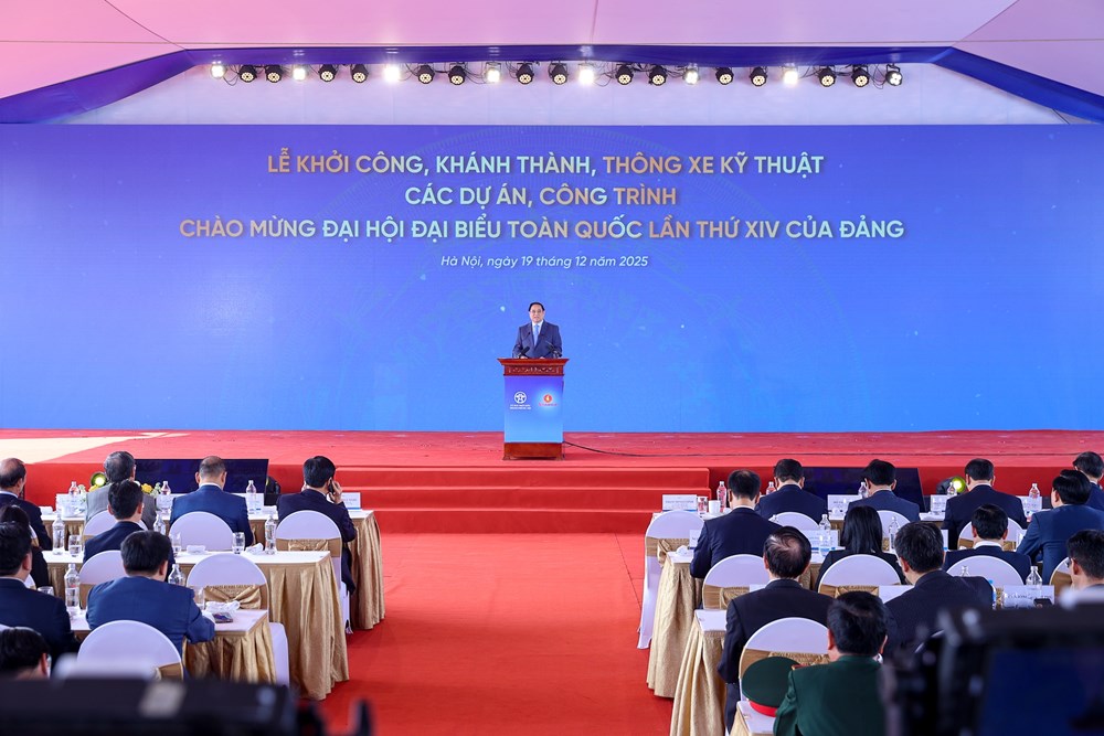 Chúng ta đặt những viên gạch đầu tiên cho những công trình của tương lai, với tầm nhìn "vượt thời đại" - ảnh 2