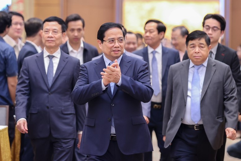 Thủ tướng Phạm Minh Chính chủ trì Diễn đàn quốc gia phát triển Kinh tế số và xã hội số lần thứ 3 - ảnh 1