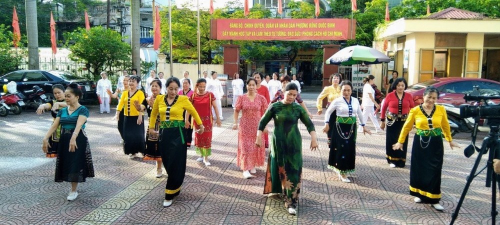 Tổ chức các hoạt động thể dục, văn hóa, văn nghệ cho người cao tuổi  - ảnh 1