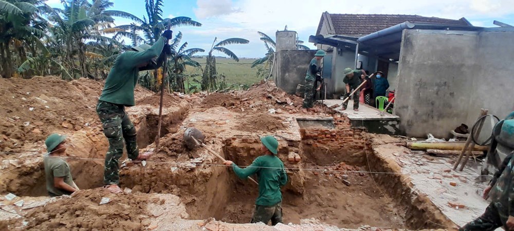 Thủ tướng yêu cầu tập trung khắc phục cơ sở hạ tầng, khôi phục sản xuất kinh doanh sau bão lũ  - ảnh 1