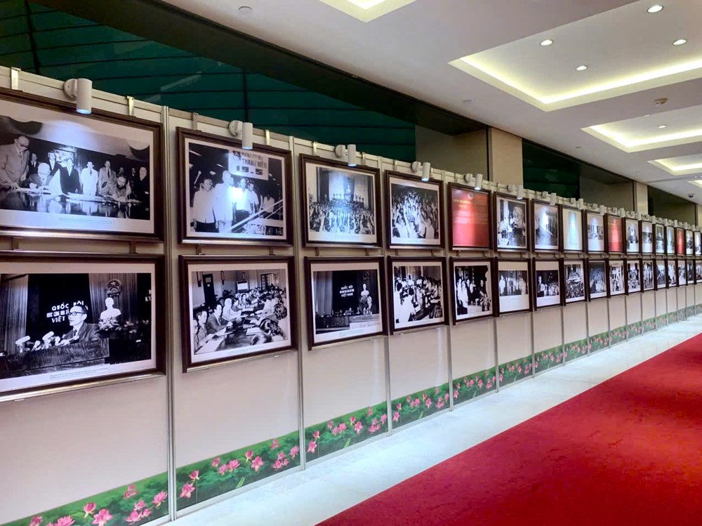 Triển lãm “80 năm Quốc hội Việt Nam đồng hành cùng dân tộc” - ảnh 3