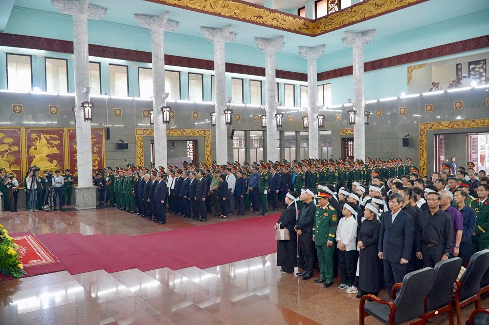 Lễ truy điệu Đại tướng, Anh hùng LLVT nhân dân Lê Văn Dũng - ảnh 3