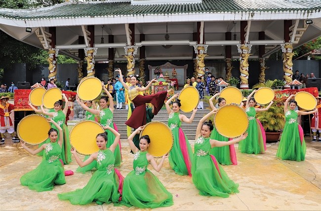 Tạo sự chuyển biến tích cực trong việc triển khai Phong trào “Toàn dân đoàn kết xây dựng đời sống văn hóa” - ảnh 1