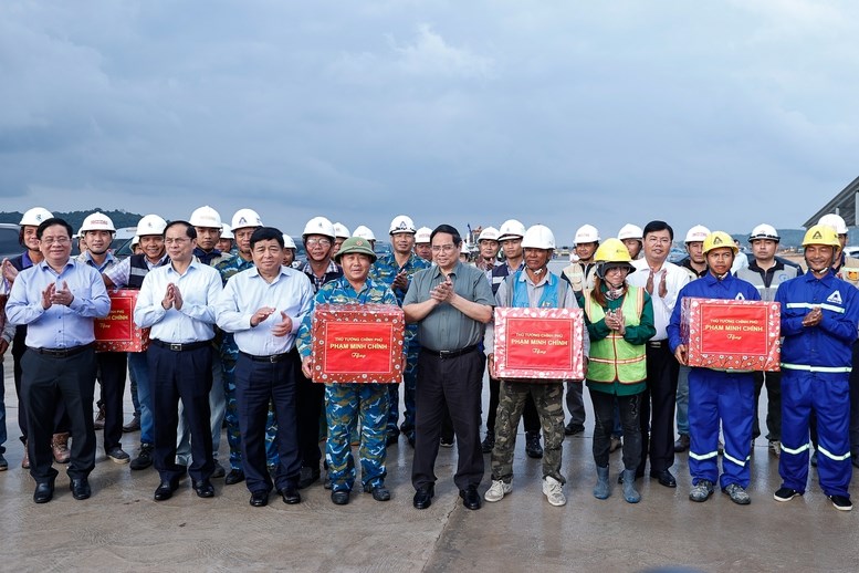 Thủ tướng: “5 hóa”, “4 không” và “3 có” tại Phú Quốc - ảnh 3