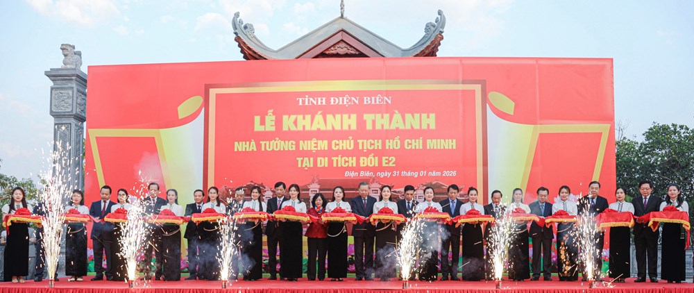 Tổng Bí thư Tô Lâm dự lễ khánh thành Nhà tưởng niệm Chủ tịch Hồ Chí Minh tại Di tích đồi E2 - ảnh 1