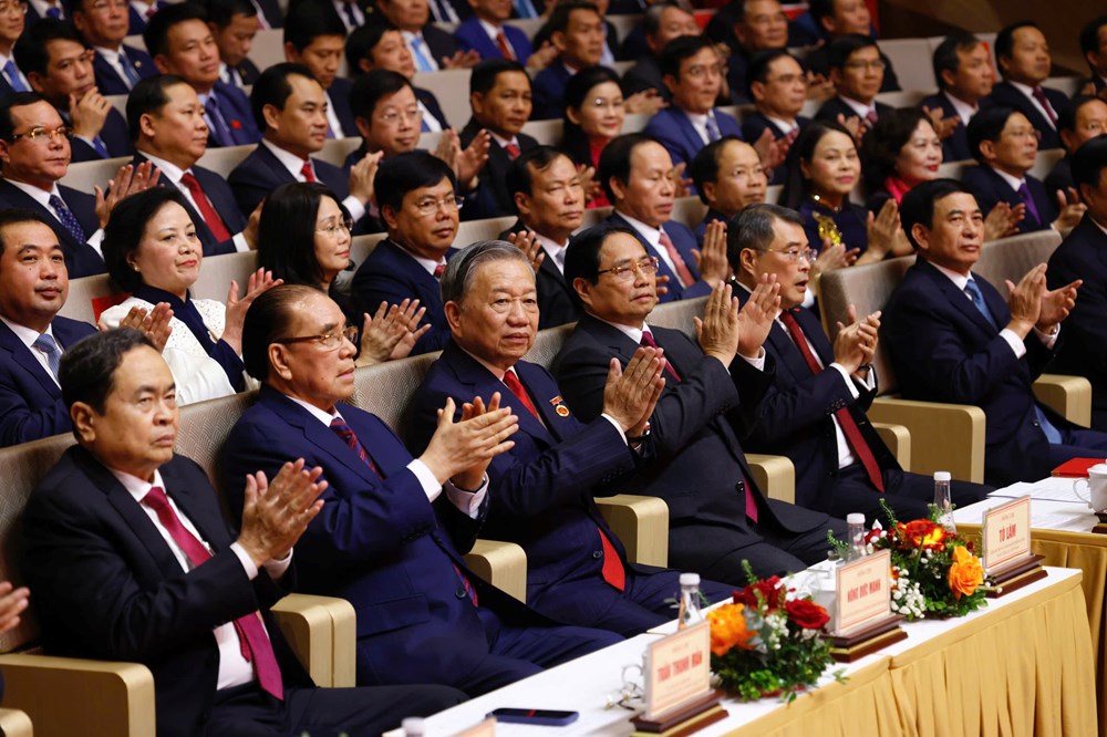 Tuyên dương 96 Bí thư Chi bộ xuất sắc và trao Giải Búa liềm vàng lần thứ X  - ảnh 2