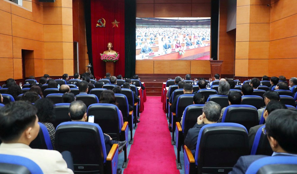 Định hướng bổ sung, sửa đổi Điều lệ Đảng: Chuẩn bị cho dấu mốc 100 năm thành lập Đảng - ảnh 3