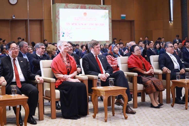 Thủ tướng Phạm Minh Chính chủ trì chiêu đãi Đoàn ngoại giao tại Việt Nam - ảnh 5