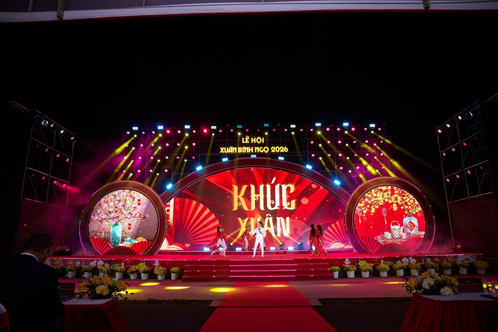 Thủ tướng: Tổ chức tốt các chương trình văn hóa, nghệ thuật phục vụ nhân dân trong dịp Tết - ảnh 1