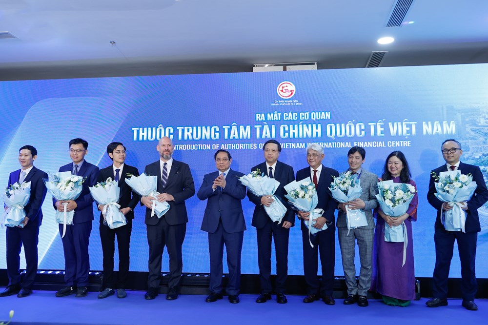 Thủ tướng: Đưa Trung tâm Tài chính Quốc tế trở thành nhân tố chủ lực đóng góp thực chất cho sự phát triển của đất nước - ảnh 3
