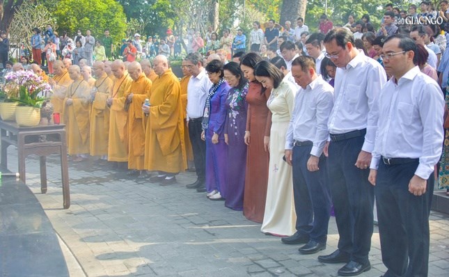 Lễ cầu nguyện quốc thái dân an và tưởng niệm nạn nhân đại dịch Covid-19 - ảnh 3