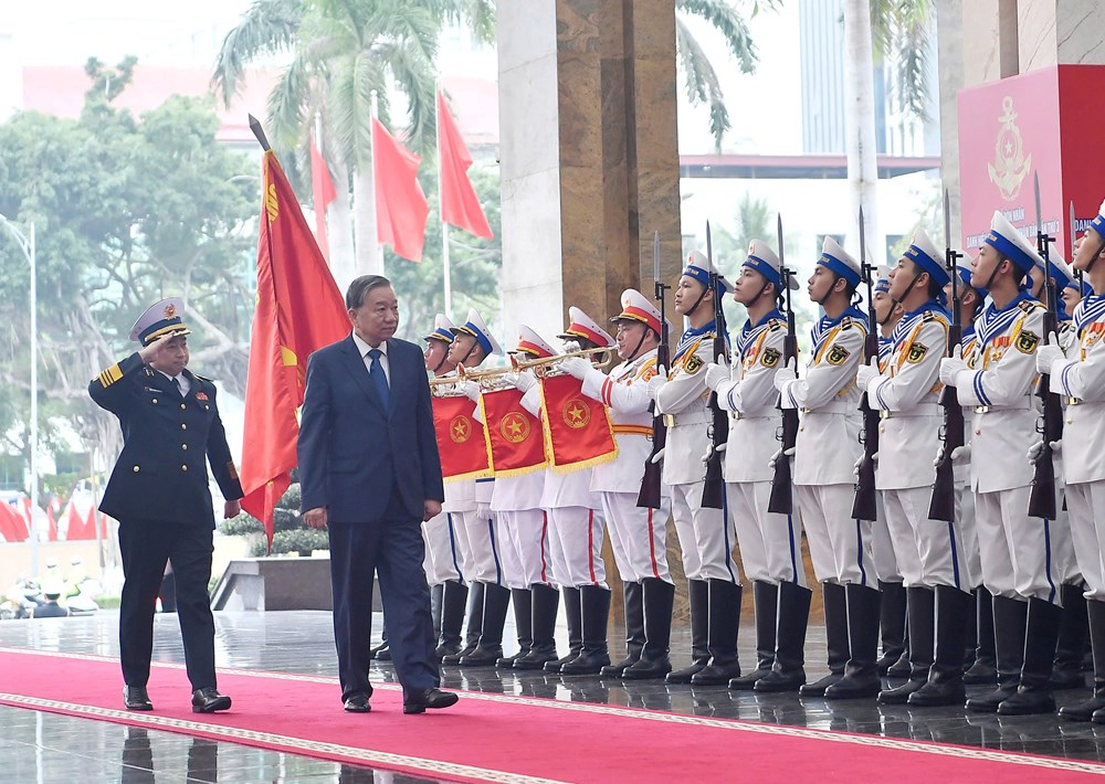 Tổng Bí thư Tô Lâm: Phát huy giá trị văn hóa “Bộ đội Cụ Hồ - Người chiến sĩ Hải quân” - ảnh 1