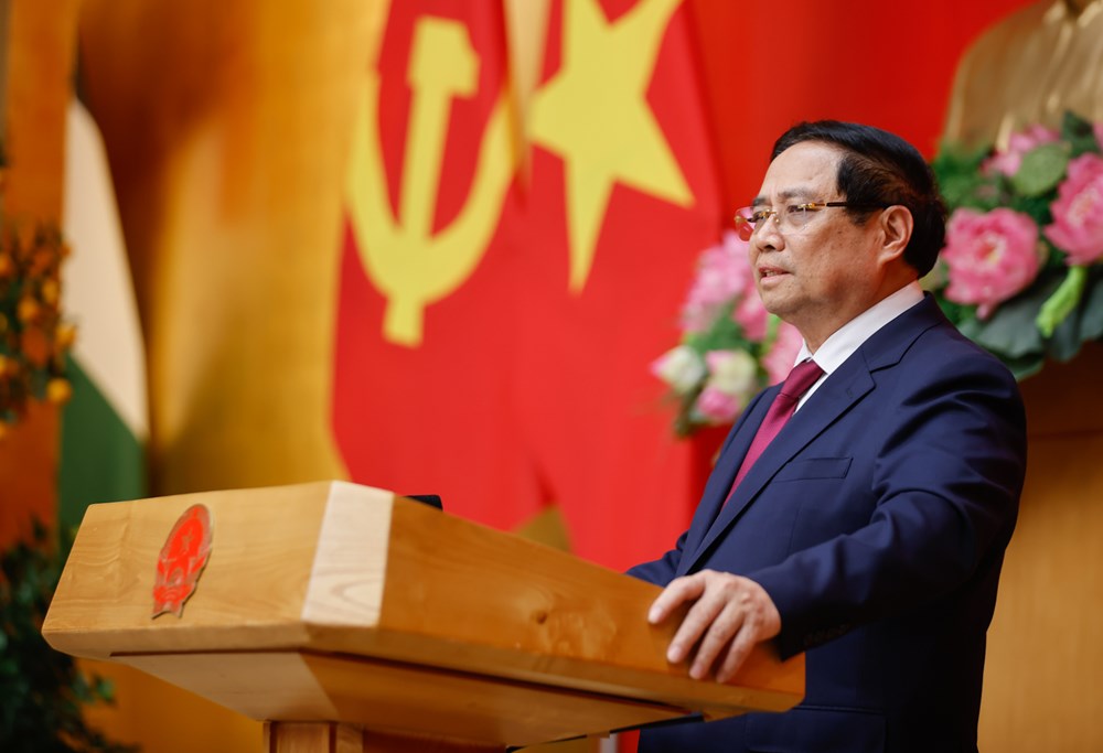 Thủ tướng trao Quyết định điều động, bổ nhiệm lãnh đạo Đảng ủy Chính phủ và 4 bộ, cơ quan - ảnh 4